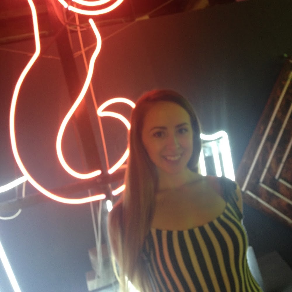 Meet your Posher, Sherry